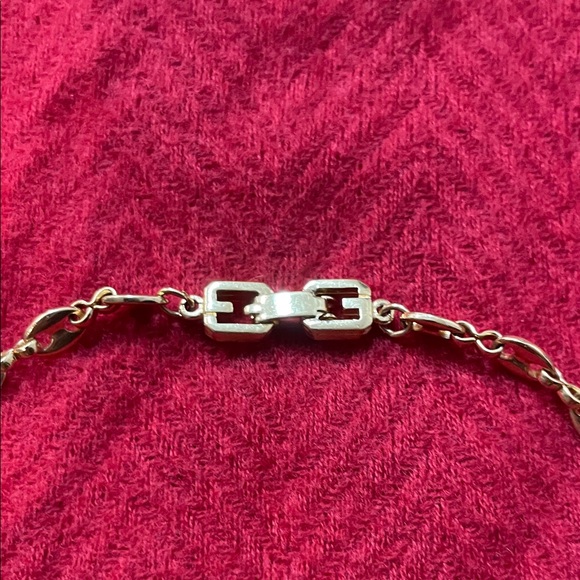 VINTAGE Givenchy NECKLACE EUC Gold - Picture 7 of 13